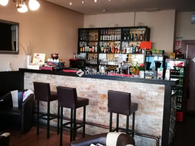 Eladó kereskedelmi és ipari ingatlan Budapest XIII. kerület 66 nm