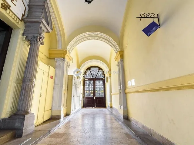 Eladó kereskedelmi és ipari ingatlan Budapest XIII. kerület 73 nm