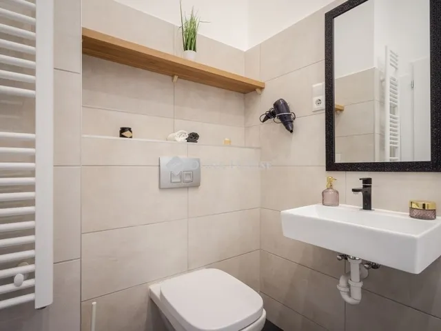 Eladó lakás Budapest VI. kerület 113 nm