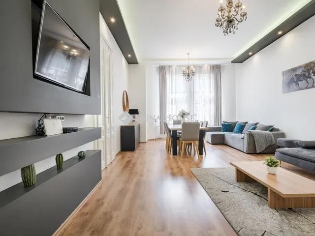 Eladó lakás Budapest VI. kerület 113 nm