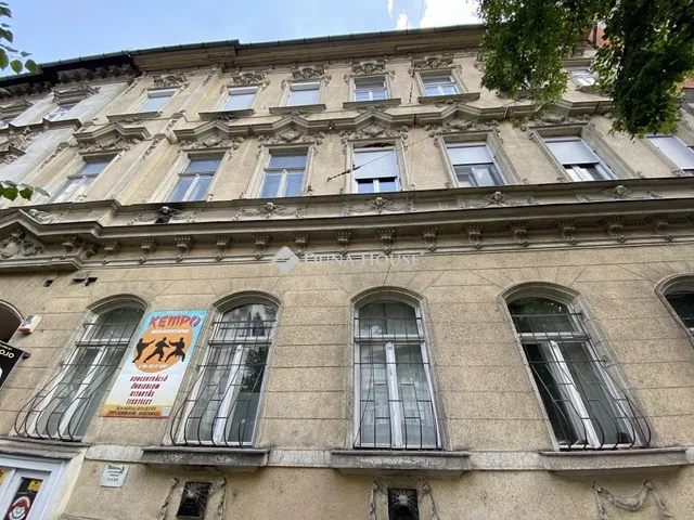 Eladó kereskedelmi és ipari ingatlan Budapest VII. kerület 202 nm
