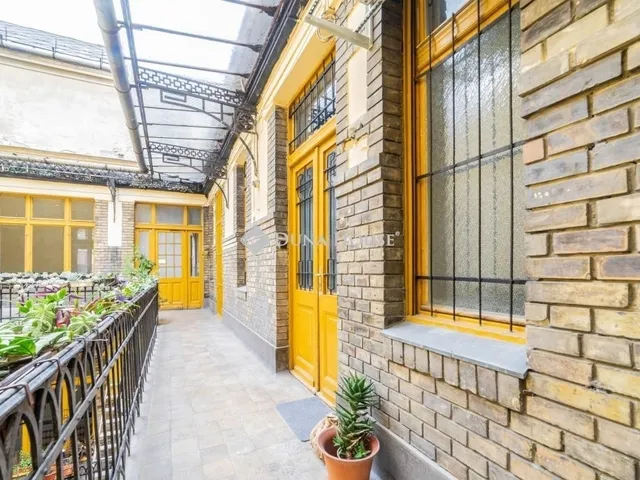 Eladó lakás Budapest VI. kerület 80 nm
