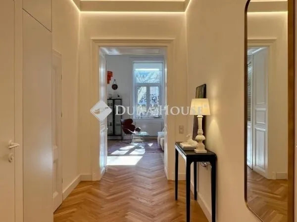 Eladó lakás Budapest VI. kerület 80 nm