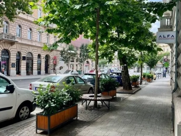 Eladó lakás Budapest VI. kerület 80 nm