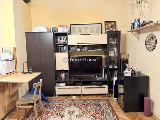 Eladó lakás Budapest VI. kerület 74 nm
