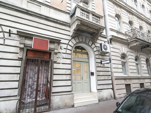 Eladó kereskedelmi és ipari ingatlan Budapest VII. kerület 47 nm