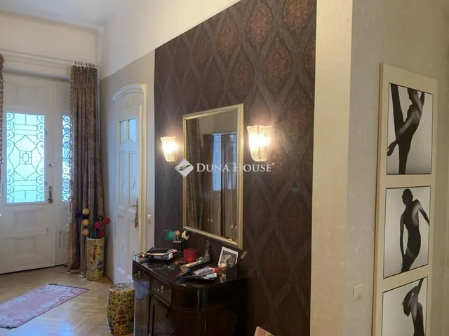 Eladó lakás Budapest VI. kerület 132 nm