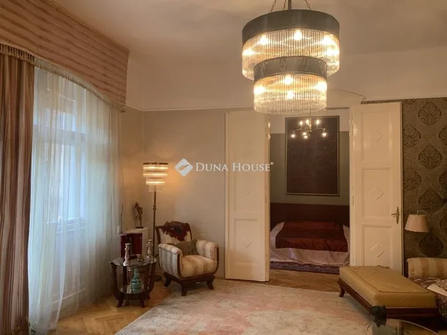 Eladó lakás Budapest VI. kerület 132 nm