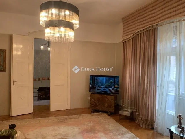 Eladó lakás Budapest VI. kerület 132 nm
