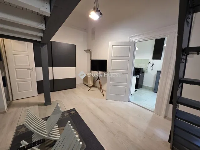 Eladó lakás Budapest XIII. kerület, Angyalföld 30 nm