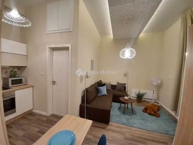 Eladó lakás Budapest VI. kerület 24 nm