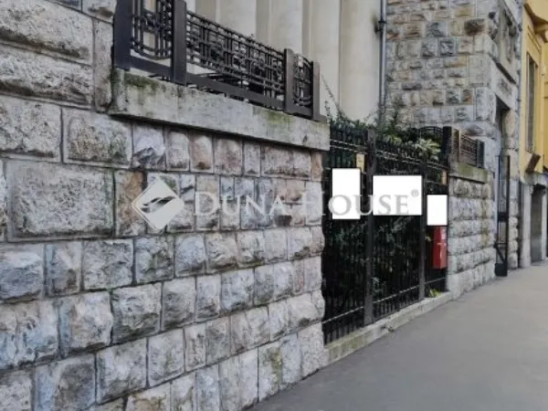 Eladó kereskedelmi és ipari ingatlan Budapest VI. kerület 186 nm