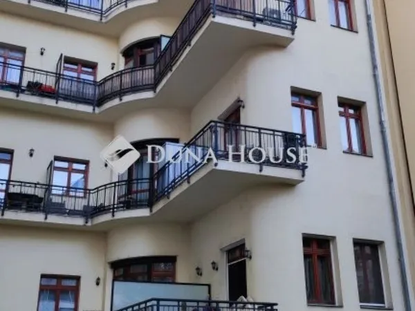 Eladó kereskedelmi és ipari ingatlan Budapest VI. kerület 186 nm