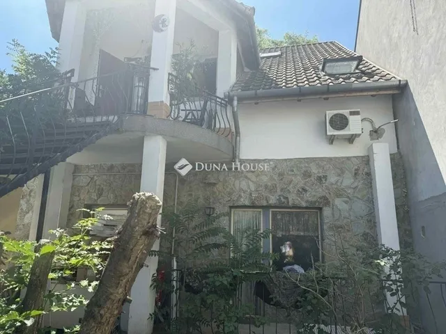 Eladó ház Budapest XVIII. kerület, Liptáktelep 283 nm