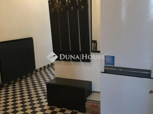 Eladó lakás Budapest VIII. kerület 77 nm