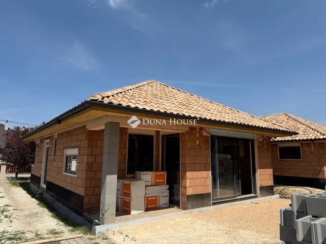 Eladó ház Herceghalom 114 nm