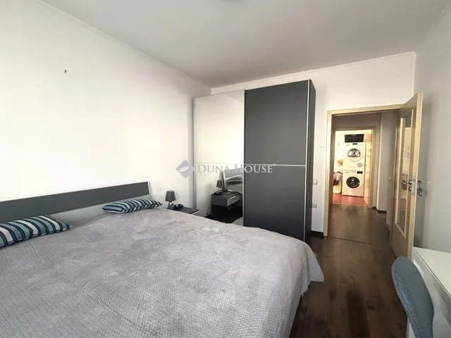 Eladó ház Pécel 210 nm