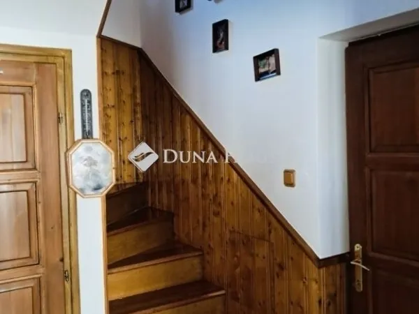 Eladó ház Tárnok 190 nm