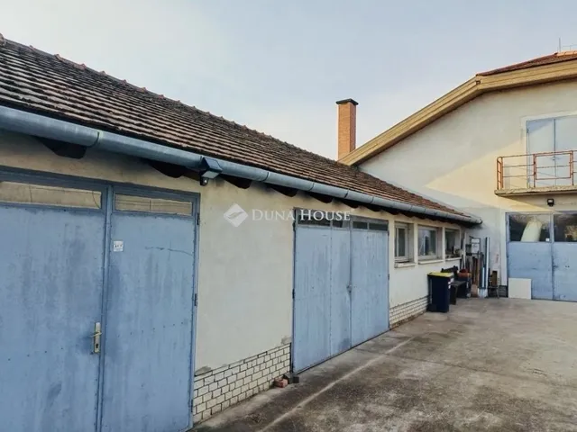 Eladó ház Tárnok 190 nm