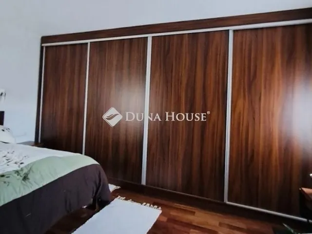 Eladó ház Tárnok 190 nm