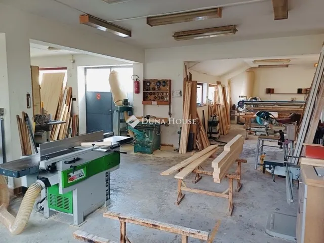 Eladó ház Tárnok 190 nm