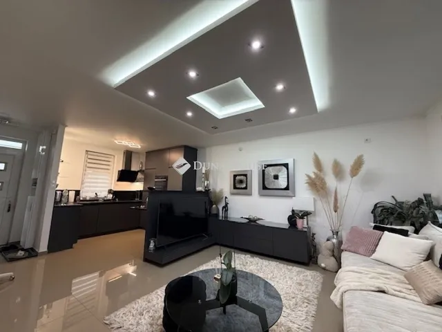 Eladó ház Vecsés 96 nm