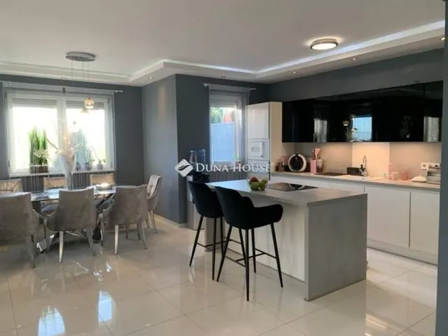 Eladó ház Kerepes 178 nm