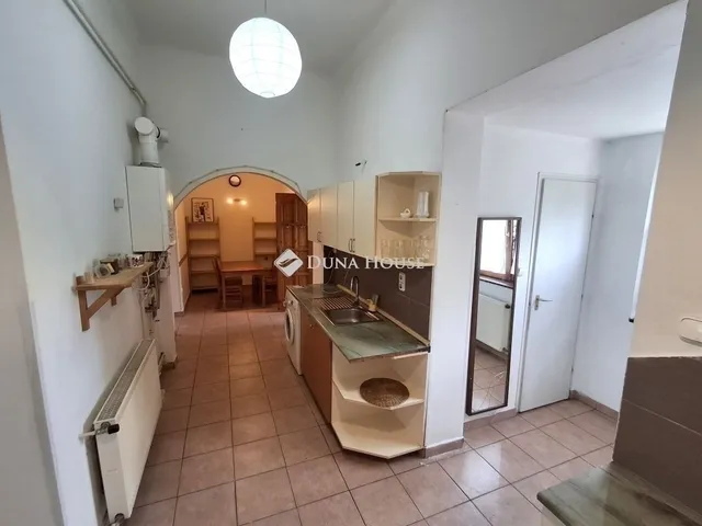 Eladó lakás Budapest XV. kerület 72 nm
