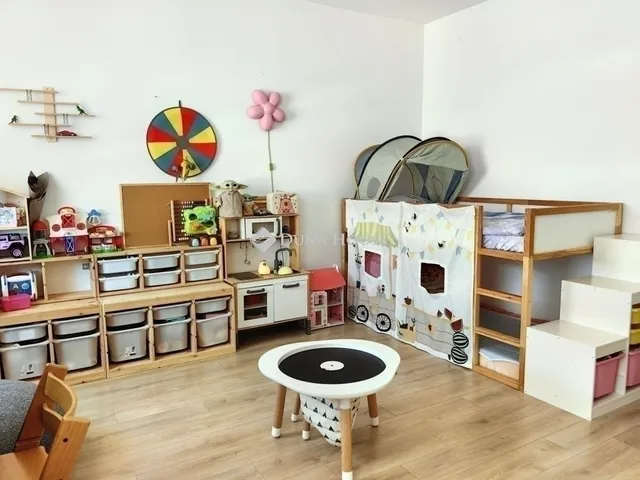 Eladó lakás Budapest XI. kerület 74 nm