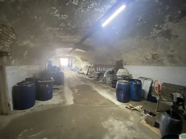 Eladó kereskedelmi és ipari ingatlan Dabas 799 nm