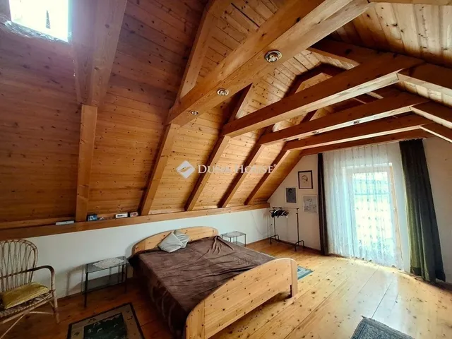 Eladó ház Tök 291 nm