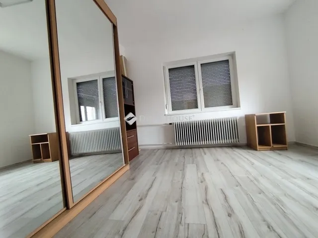 Eladó ház Dunaharaszti 241 nm