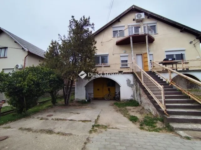 Eladó ház Dunaharaszti 241 nm