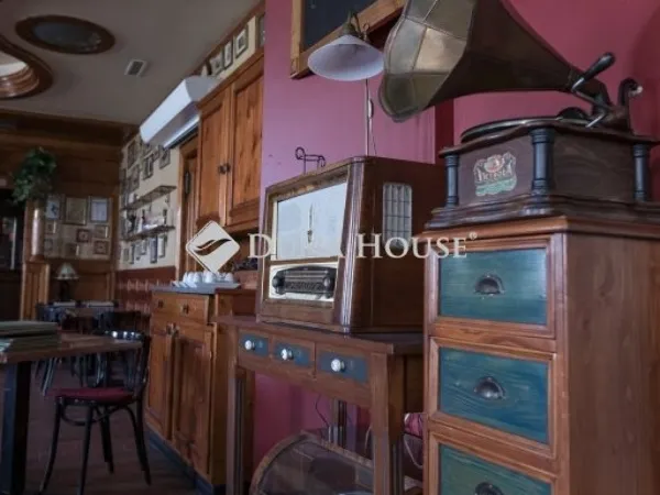 Eladó kereskedelmi és ipari ingatlan Pilisszentiván 550 nm