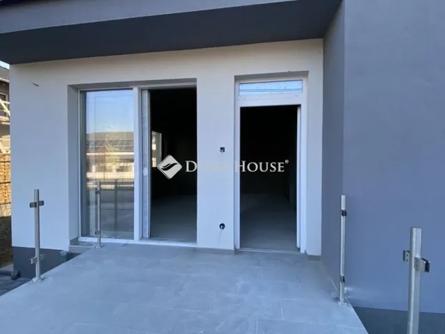 Eladó lakás Dunaharaszti 60 nm