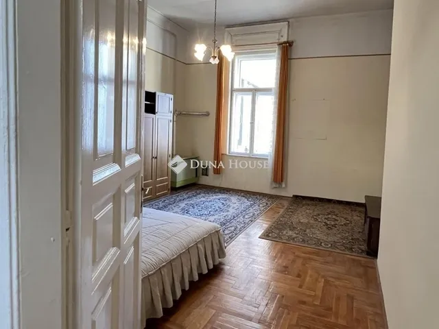 Eladó lakás Budapest V. kerület, Belváros 99 nm