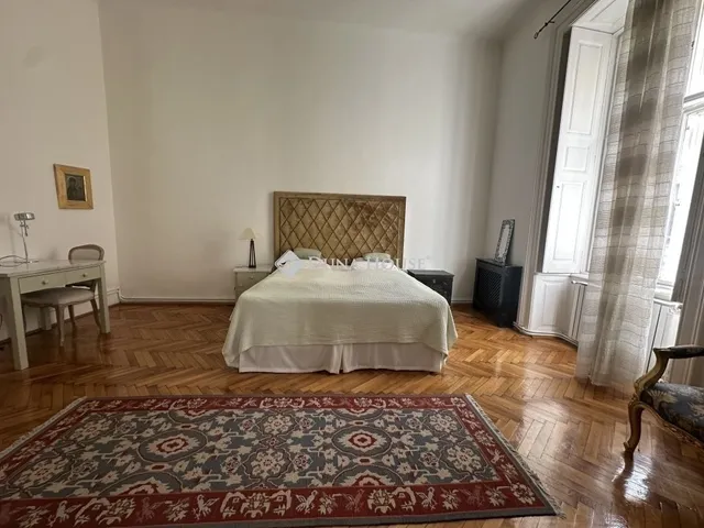 Eladó lakás Budapest V. kerület 122 nm