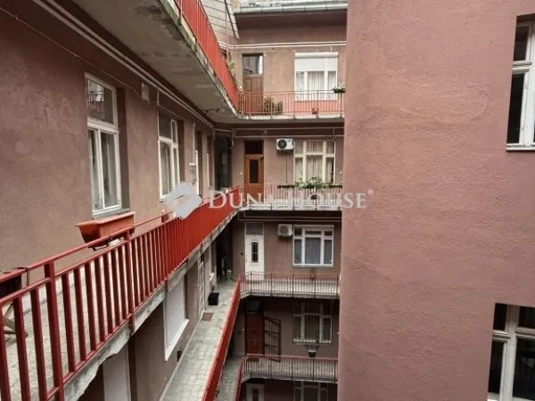 Eladó lakás Budapest VIII. kerület 114 nm