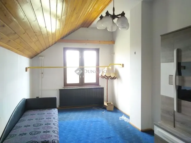 Eladó ház Dunaharaszti 400 nm