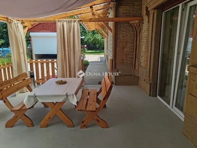 Eladó ház Budapest XV. kerület 140 nm