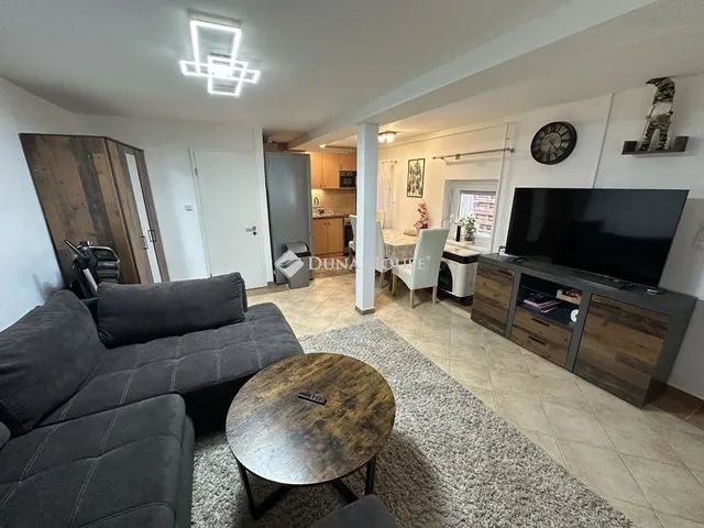 Eladó ház Szigetbecse 86 nm