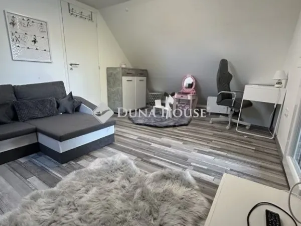 Eladó ház Szigetbecse 86 nm