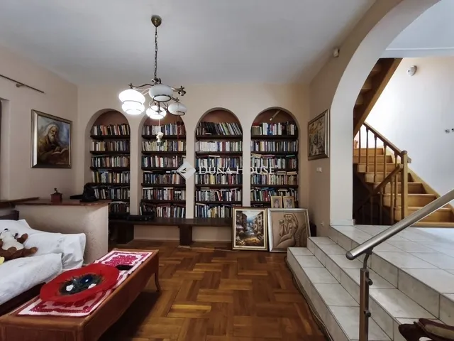 Eladó ház Szentendre 399 nm