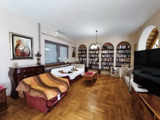 Eladó ház Szentendre 399 nm