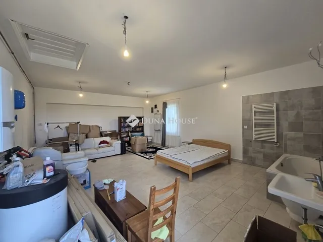 Eladó ház Budajenő 452 nm