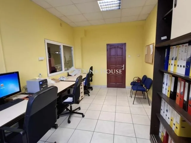 Eladó kereskedelmi és ipari ingatlan Maglód 2742 nm