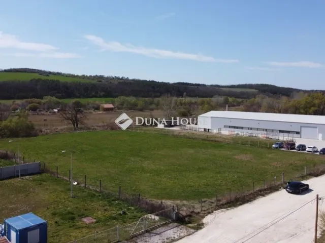 Eladó kereskedelmi és ipari ingatlan Piliscsaba 5038 nm