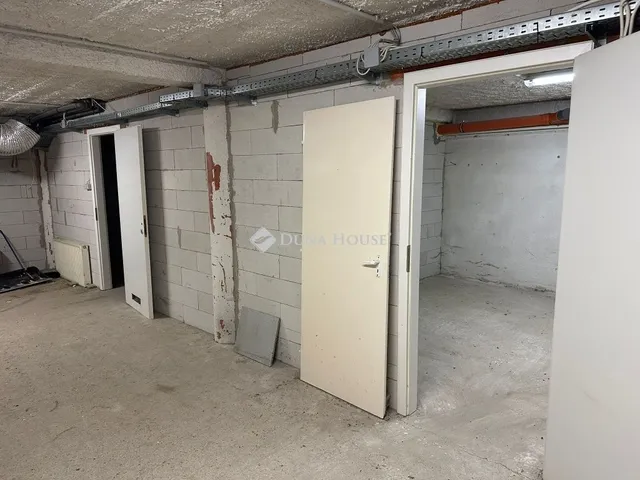 Eladó kereskedelmi és ipari ingatlan Kerepes 600 nm