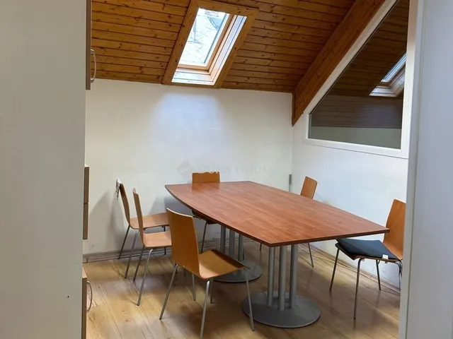 Eladó kereskedelmi és ipari ingatlan Kerepes 600 nm