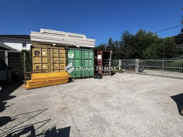 Eladó kereskedelmi és ipari ingatlan Érd 475 nm